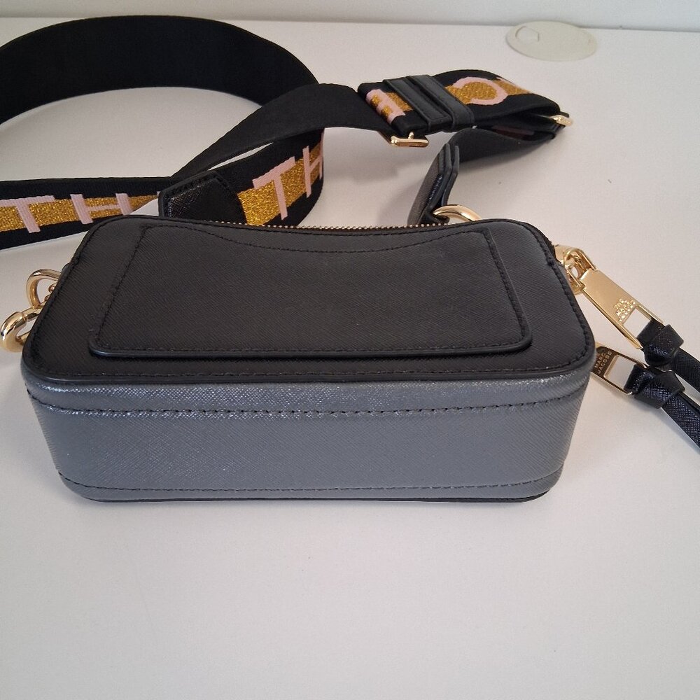 Marc Jacobs Bag, Cb Snapshot, The Snapshot, New Black Multi Color Gently Used - Picture 3 of 8